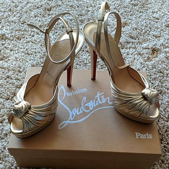 Christian Louboutin Shoes - CHRISTIAN LOUBOUTIN Gold Metallic Knot Pump